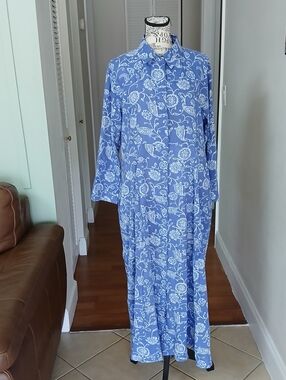 Julia Amory Blue White Floral Button Down Midi Shirt Dress